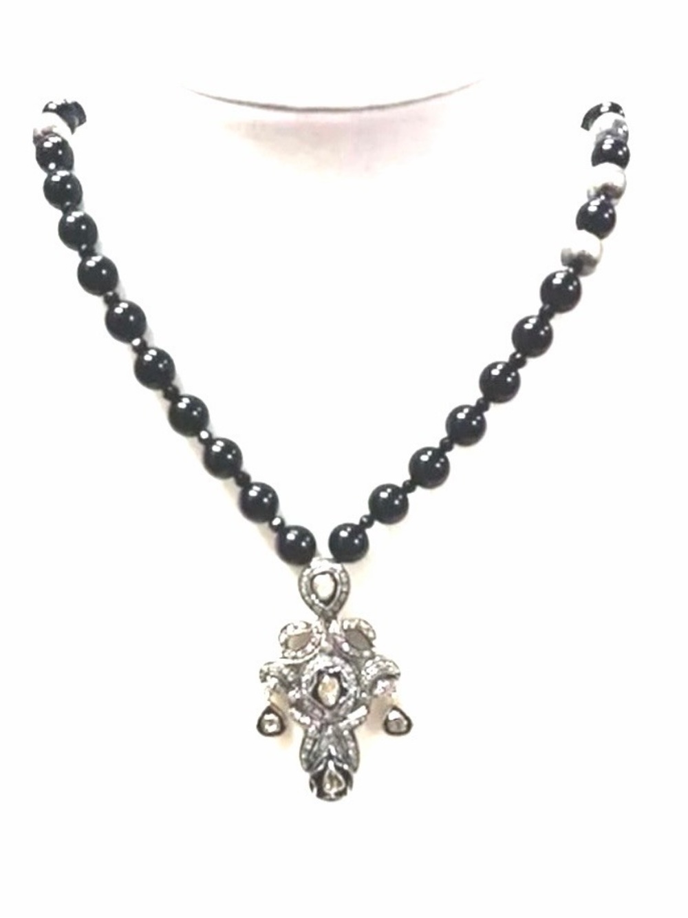 ‼️#Vintagestylenecklace #BlackbeadJewelry #StatementPiece #VictorianRevival